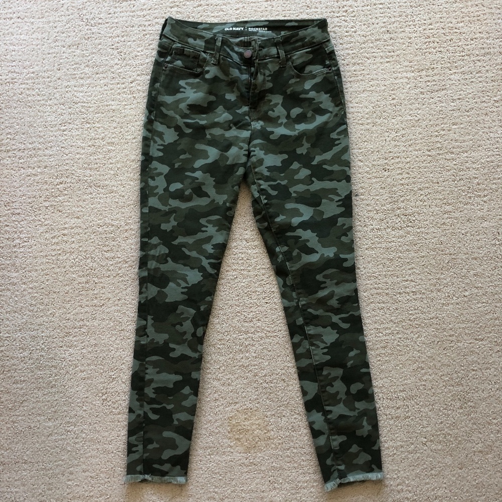 Women's Old Navy Rockstar Camo Jeans, Size 4